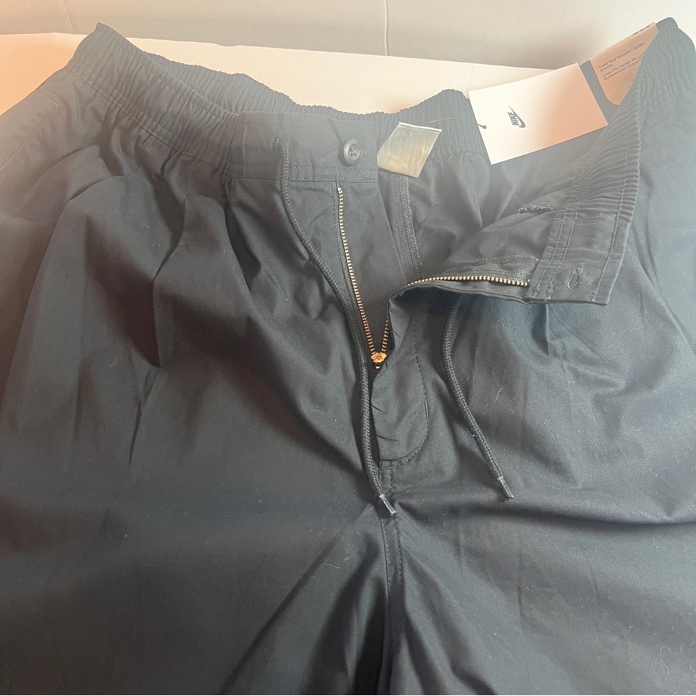 Men’s Nike Club Oversized Woven Shorts– XL – New With Tags - Picture 9 of 12